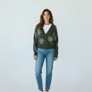 No Boundaries Olive Knit Sweater With Flower Details Size Medium